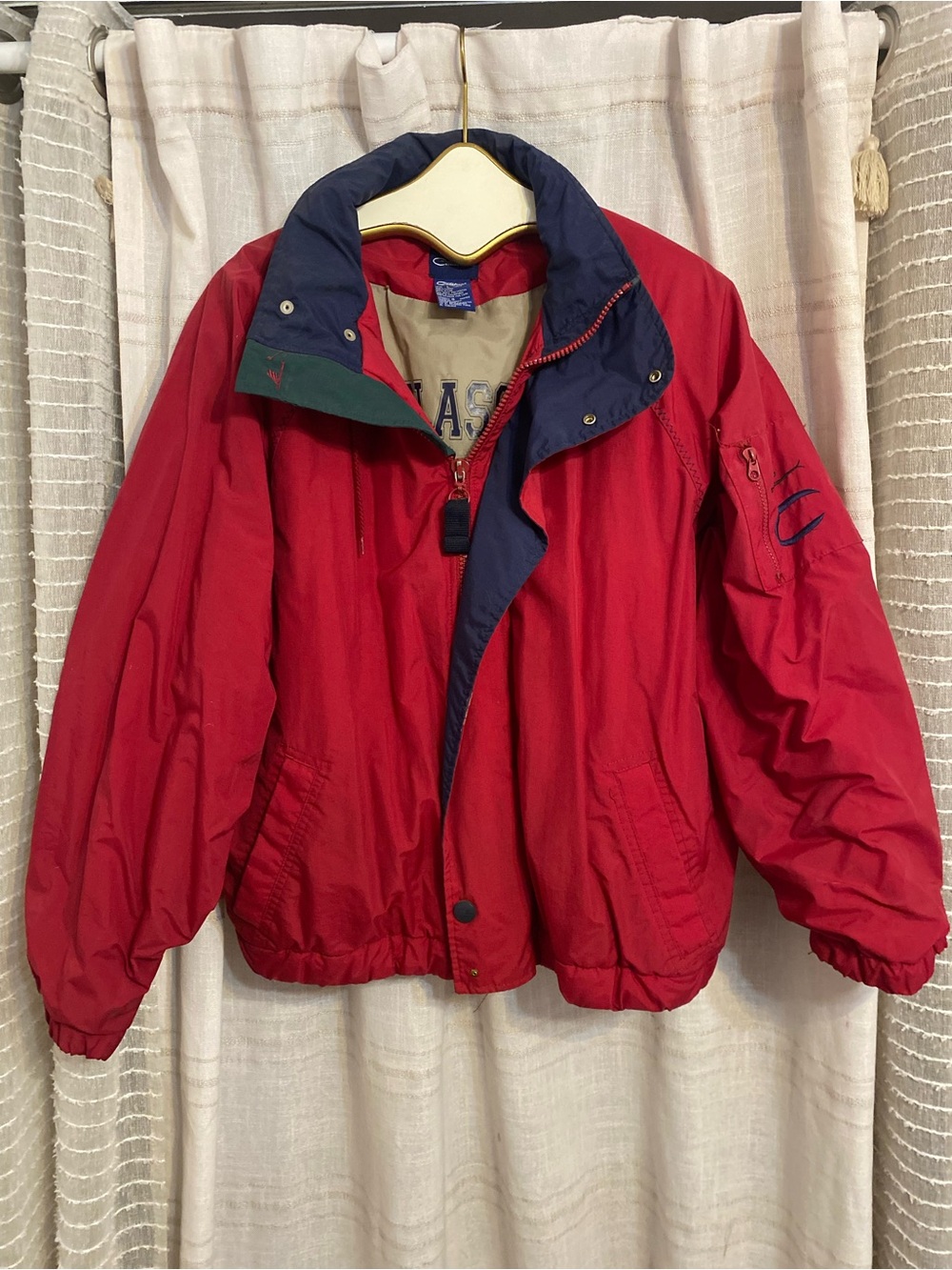 Vintage 90s Catalina Yacht Club Sailing Jacket Men's Large Red Colorblock Hooded